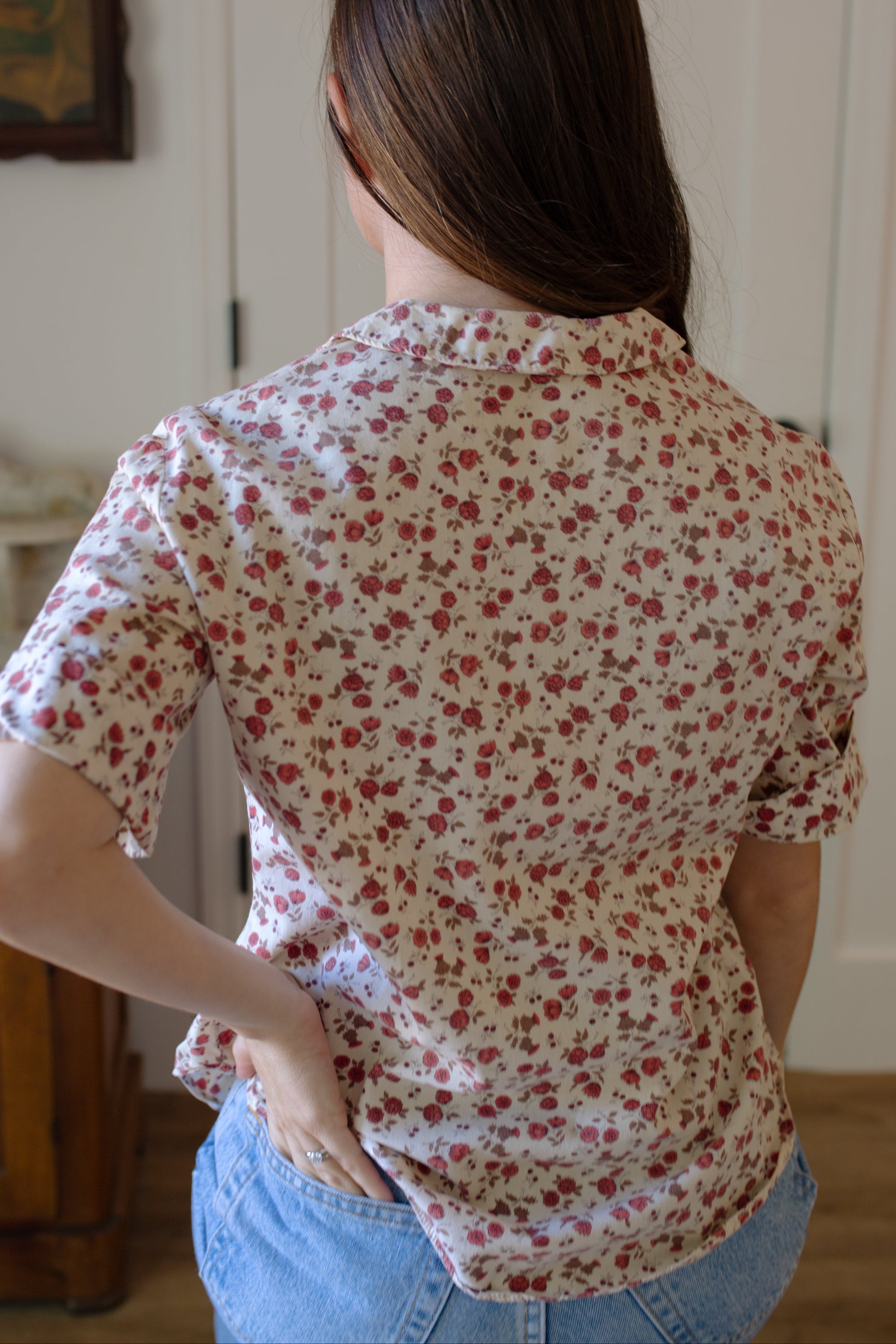 1960s Floral Short Sleeve Blouse
