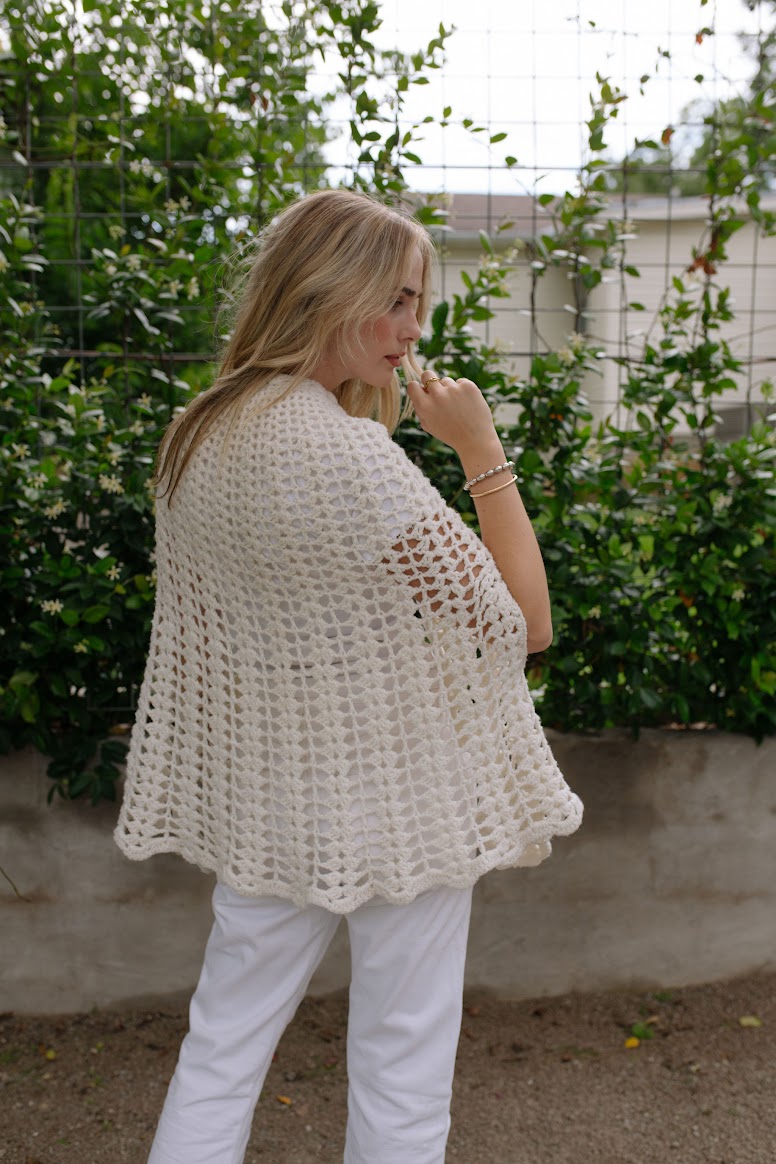 1970s Hand Knit Open Shawl