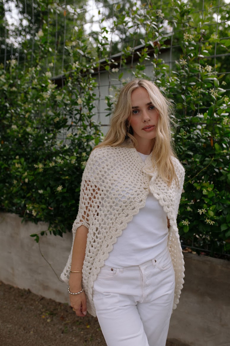1970s Hand Knit Open Shawl