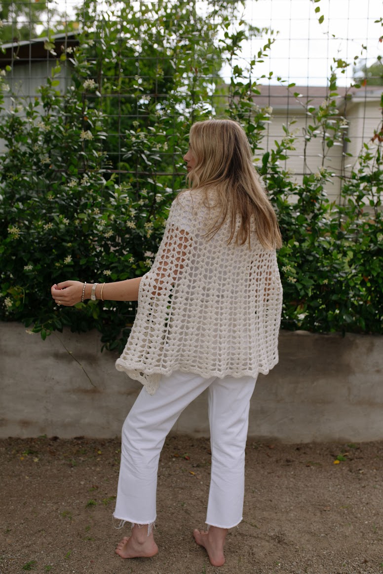 1970s Hand Knit Open Shawl
